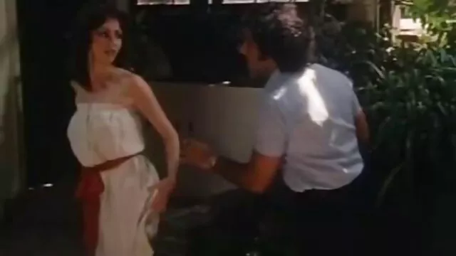 كارينا مقاطع اباحيه من افلام اجنبيه بيانكا