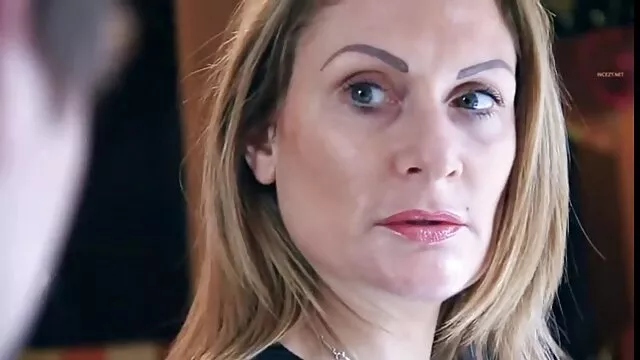 ماغي الأحمر مقاطع اباحيه اجنبيه