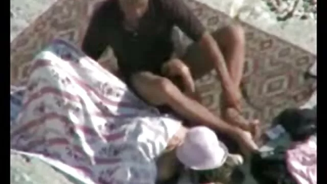 كميل و افلام سكس اجنبية اباحية جميلة الجسم لها
