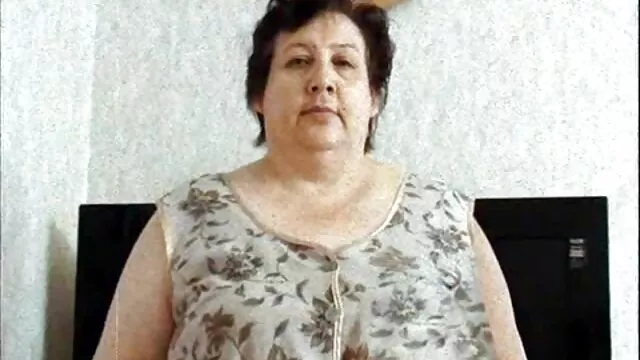 Apolonia Lapiedra و افلام اباحيه اجنبى قليلا كابريس